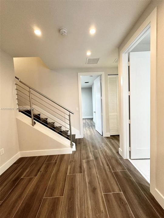 En Renta: $5,200 (4 camas, 3 baños, 1862 Pies cuadrados)