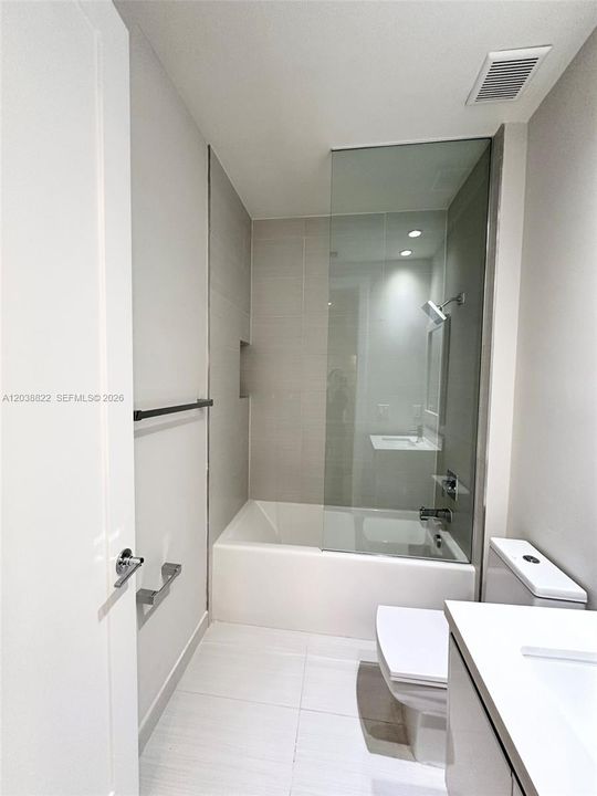 En Renta: $5,200 (4 camas, 3 baños, 1862 Pies cuadrados)
