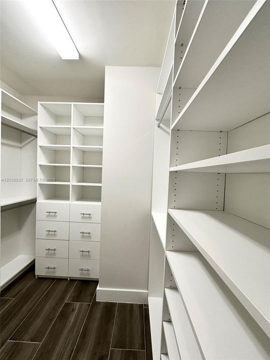 En Renta: $5,200 (4 camas, 3 baños, 1862 Pies cuadrados)