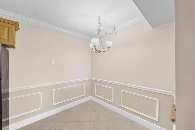 2733 SW Matheson Ave Unit a2-small-011-0