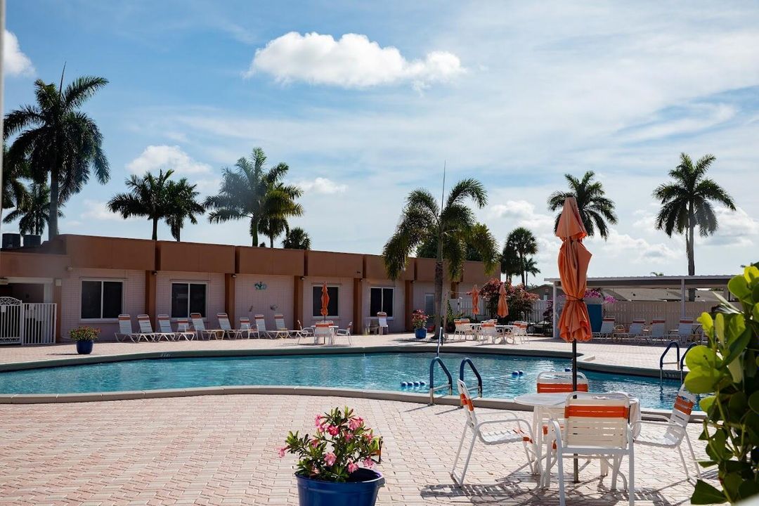 dudley.pool