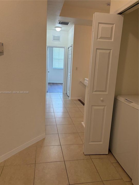 En Renta: $3,595 (4 camas, 2 baños, 1793 Pies cuadrados)