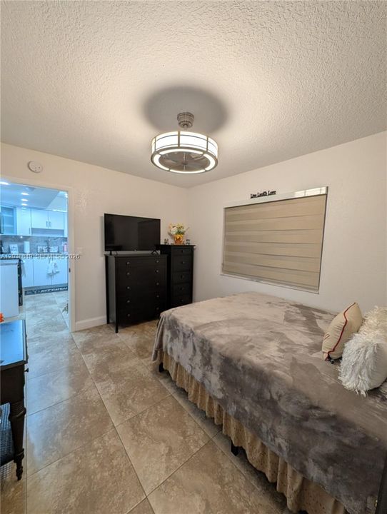 For Sale: $550,000 (3 beds, 2 baths, 1470 Square Feet)