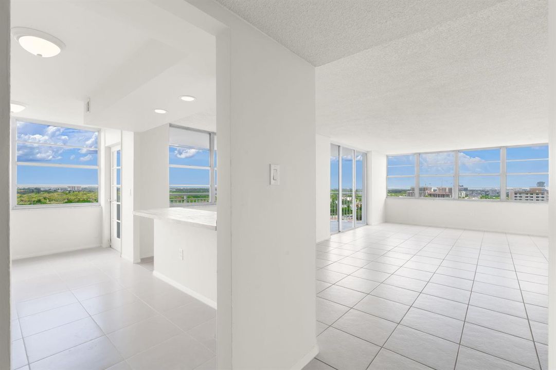 4-web-or-mls-18011 Biscayne Blvd 1704, A