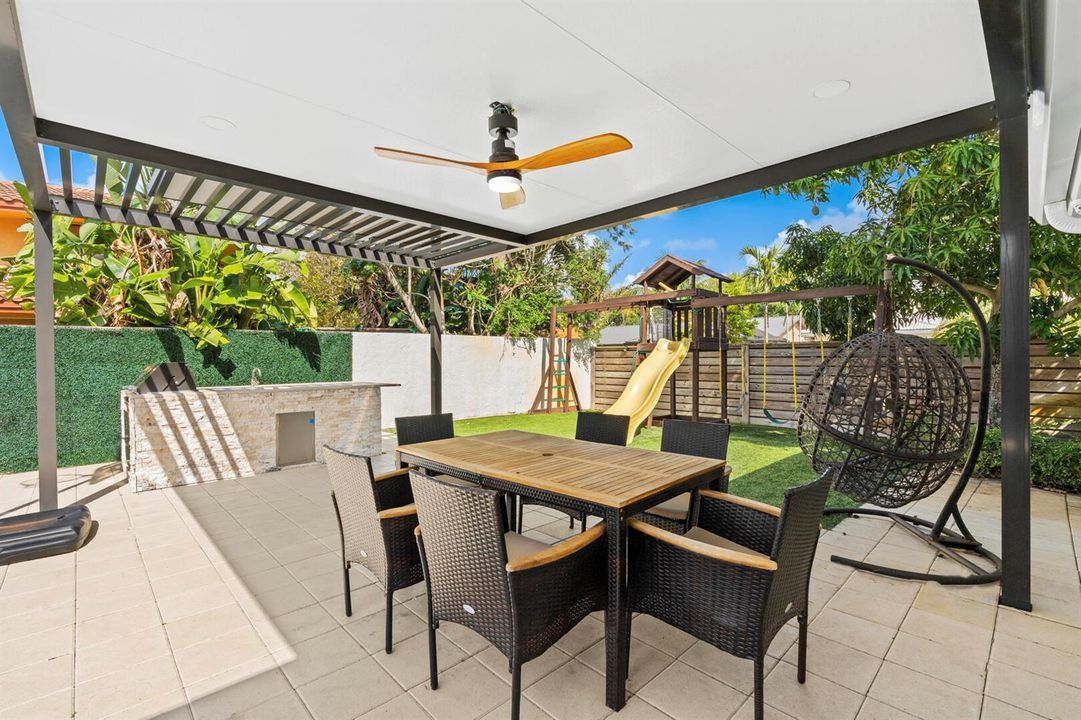 3870 N 31st Terrace Hollywood, FL-100
