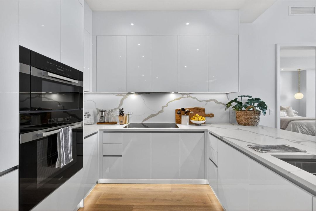 19-web-or-mls-19-web-or-mls-5D1A6819