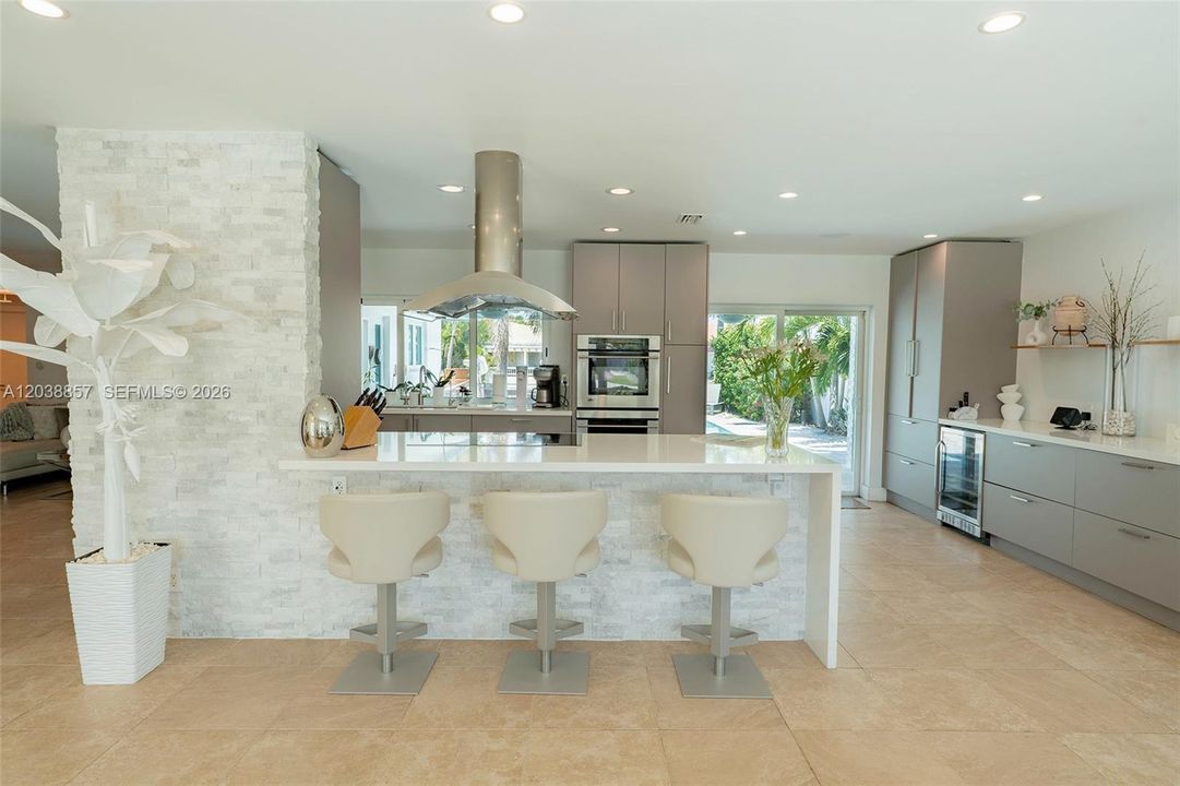En Venta: $1,850,000 (4 camas, 2 baños, 2250 Pies cuadrados)