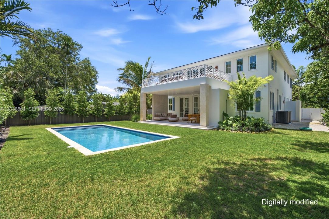 На продажу: $4,395,000 (5 спален, 5 ванн, 4162 Квадратных фут)