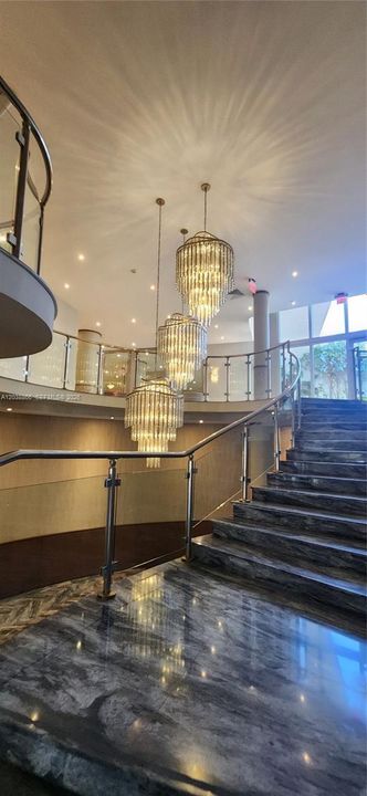 В аренду: $3,100 (1 спален, 1 ванн, 980 Квадратных фут)