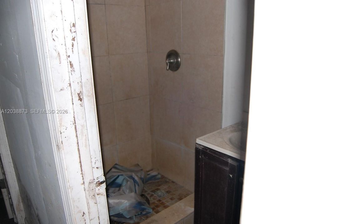 На продажу: $380,000 (0 спален, 0 ванн, 0 Квадратных фут)