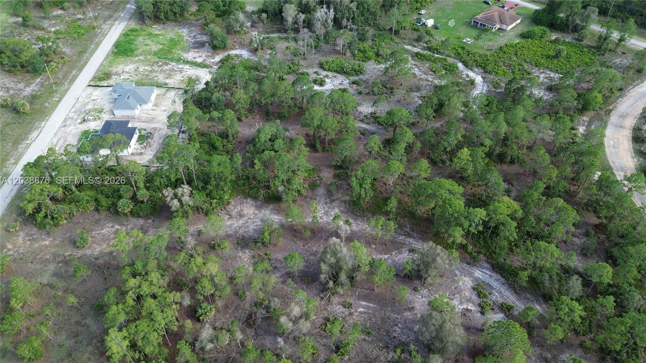 待售: $260,000 (5.00 acres)
