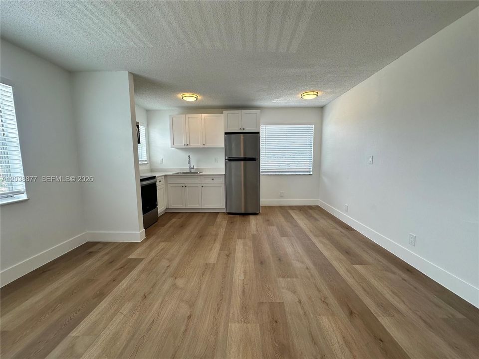 В аренду: $1,895 (2 спален, 1 ванн, 0 Квадратных фут)