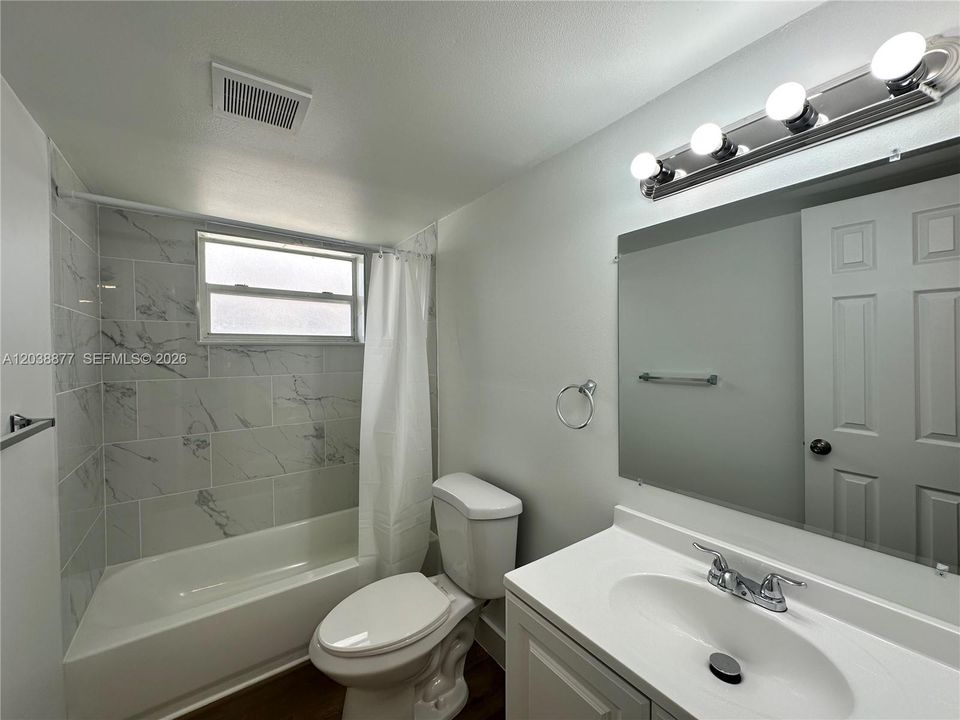 В аренду: $1,895 (2 спален, 1 ванн, 0 Квадратных фут)