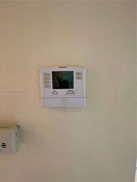 В аренду: $2,000 (2 спален, 2 ванн, 912 Квадратных фут)