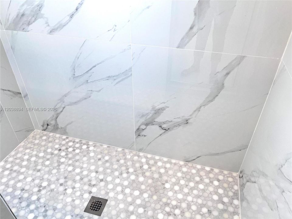 В аренду: $3,800 (3 спален, 2 ванн, 1756 Квадратных фут)