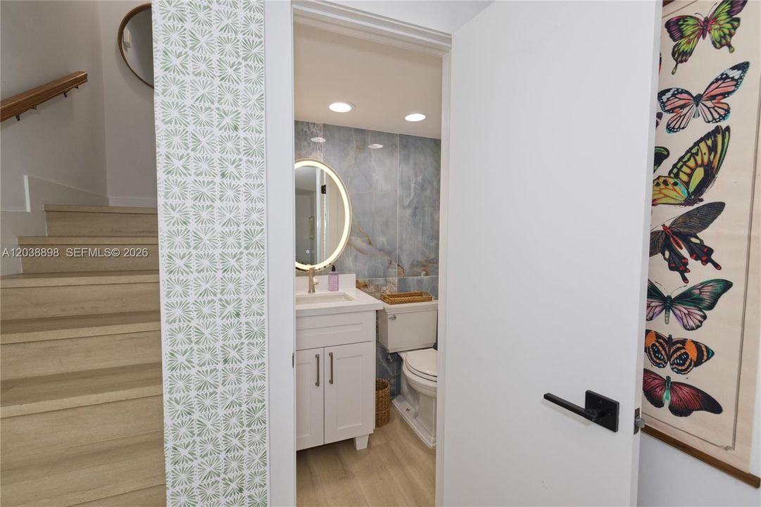 В аренду: $3,200 (1 спален, 1 ванн, 924 Квадратных фут)