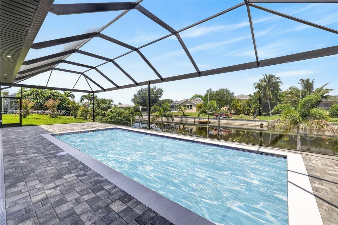 For Sale: $610,000 (4 beds, 3 baths, 1735 Square Feet)