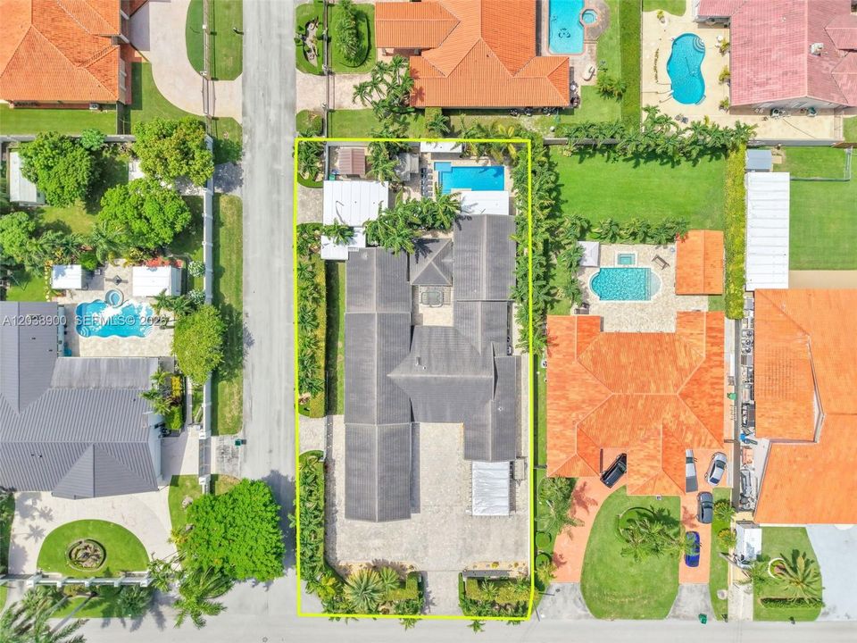 На продажу: $1,995,000 (4 спален, 3 ванн, 3907 Квадратных фут)