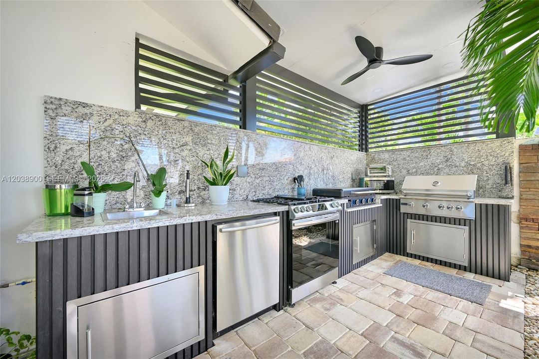 Summer outdoor kitchen