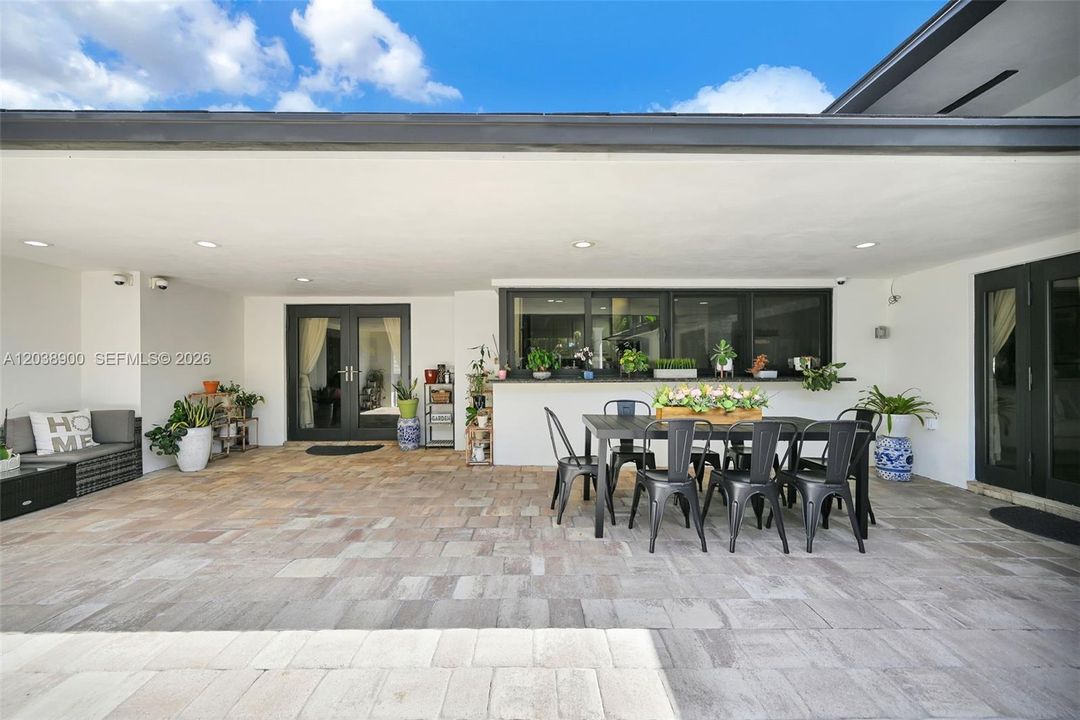 На продажу: $1,995,000 (4 спален, 3 ванн, 3907 Квадратных фут)