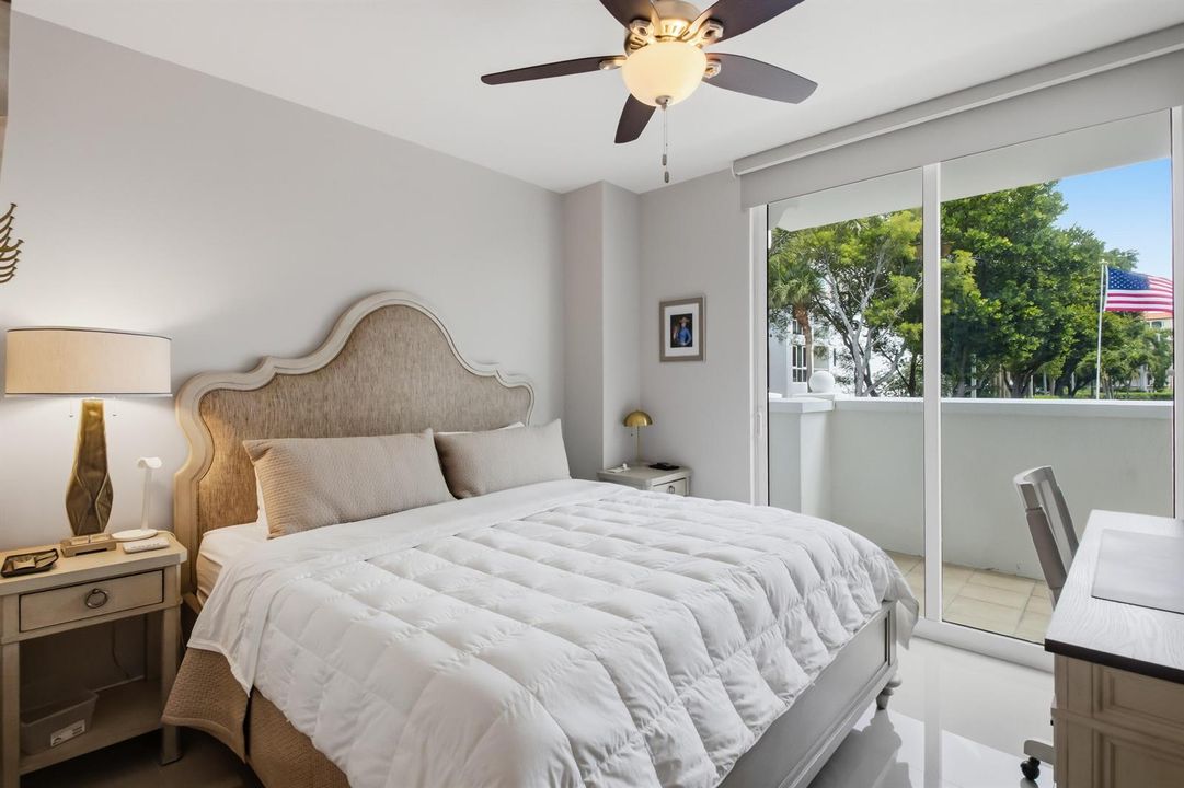 20260615-01-101 SE 20th Ave Unit 201, De