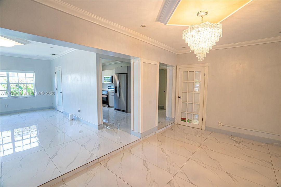 В аренду: $3,800 (3 спален, 2 ванн, 2398 Квадратных фут)