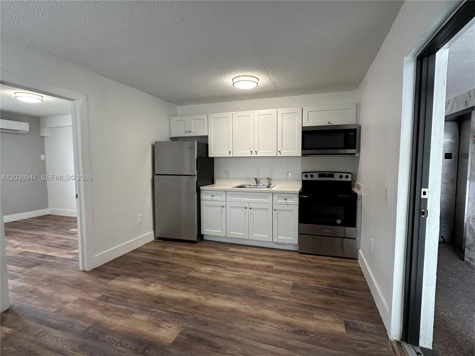 В аренду: $1,795 (1 спален, 1 ванн, 0 Квадратных фут)