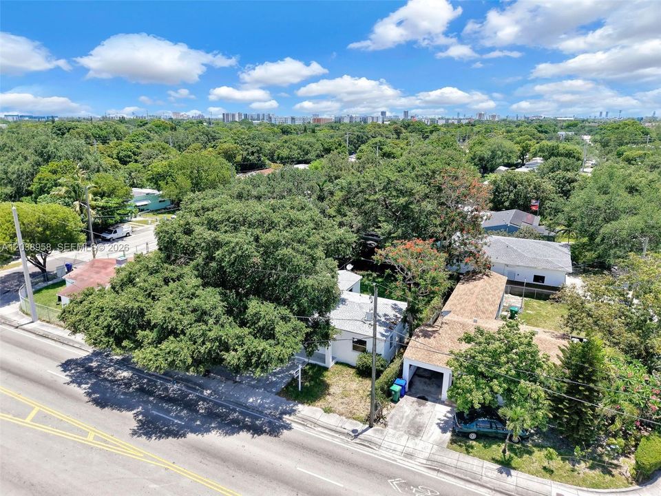 For Sale: $439,900 (3 beds, 1 baths, 1167 Square Feet)