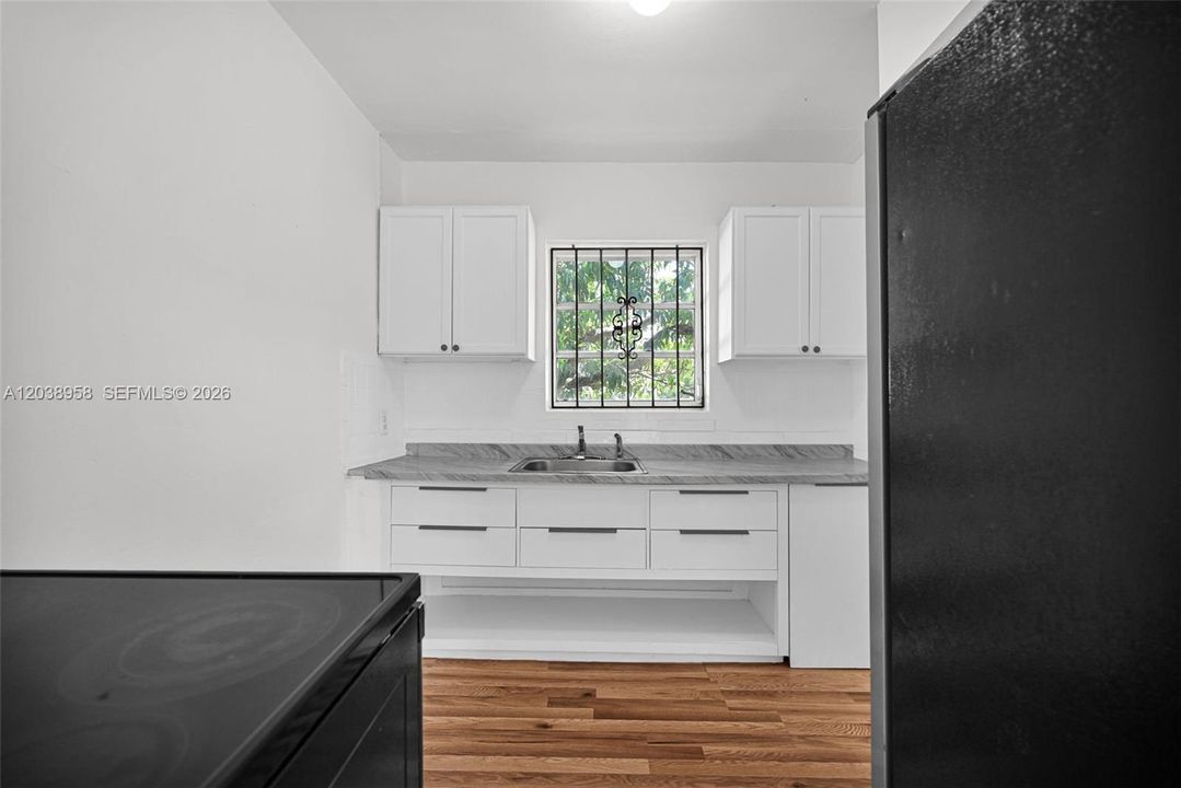 For Sale: $439,900 (3 beds, 1 baths, 1167 Square Feet)