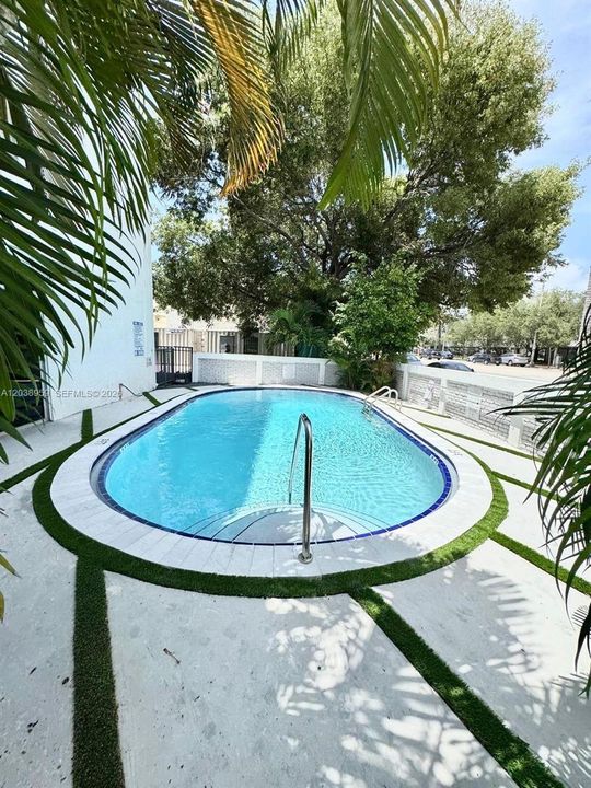 En Venta: $350,000 (1 camas, 1 baños, 680 Pies cuadrados)