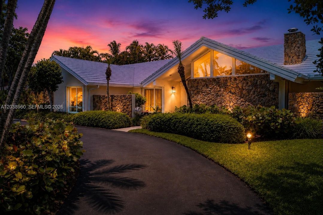 En Venta: $2,175,000 (5 camas, 4 baños, 3734 Pies cuadrados)