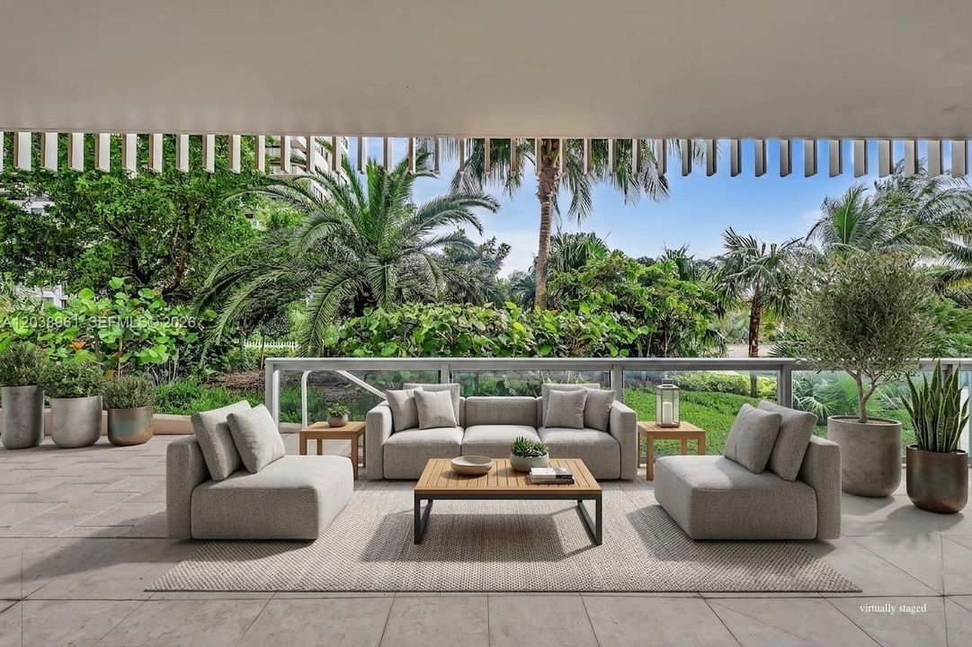For Sale: $1,485,000 (2 beds, 2 baths, 1882 Square Feet)