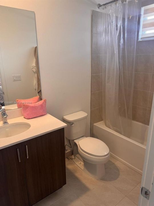 В аренду: $3,500 (4 спален, 3 ванн, 0 Квадратных фут)