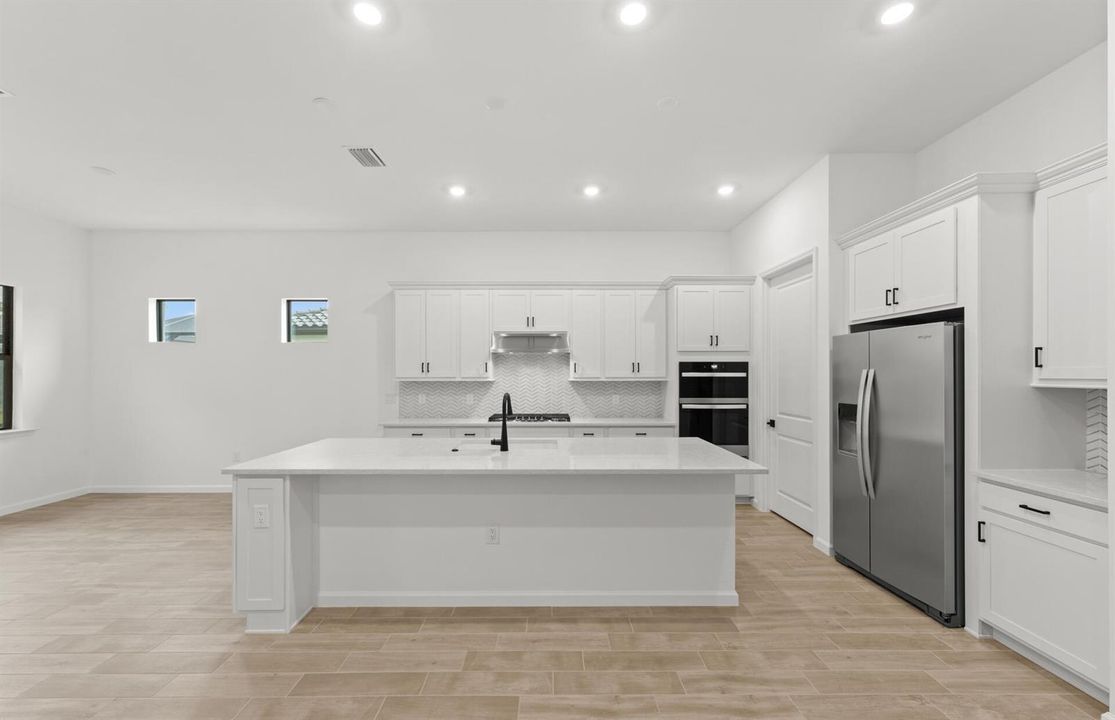 SWFL_DV_TER_43200_Prestige_Kitchen 2