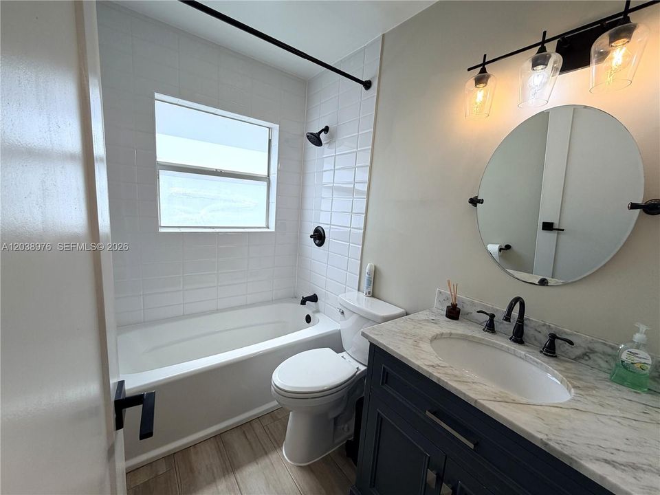 2nd Bathroom