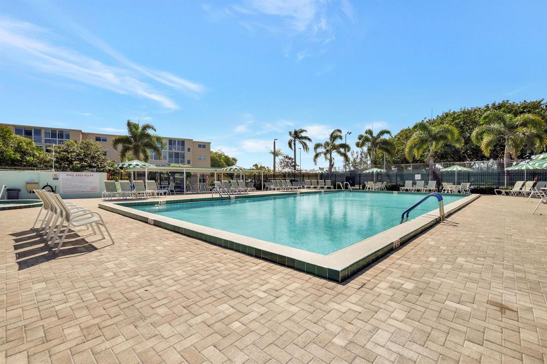 Club - Pool