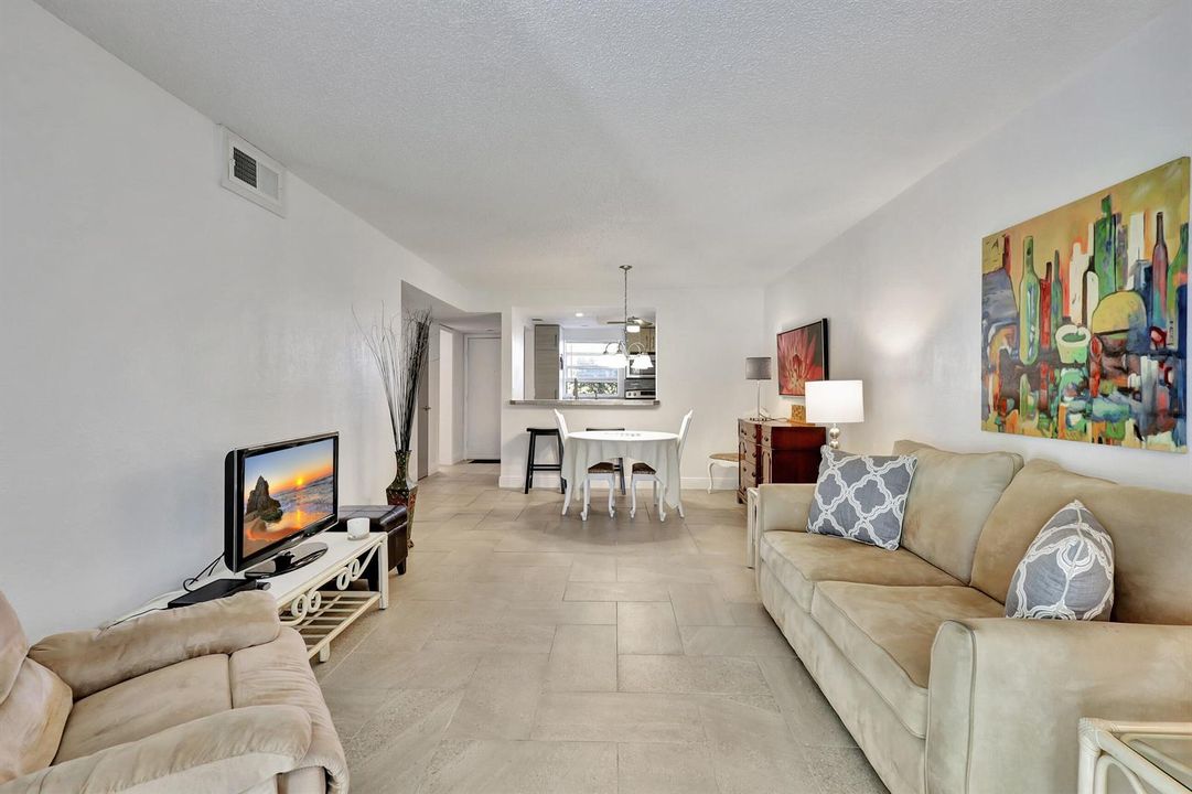 Full Condo