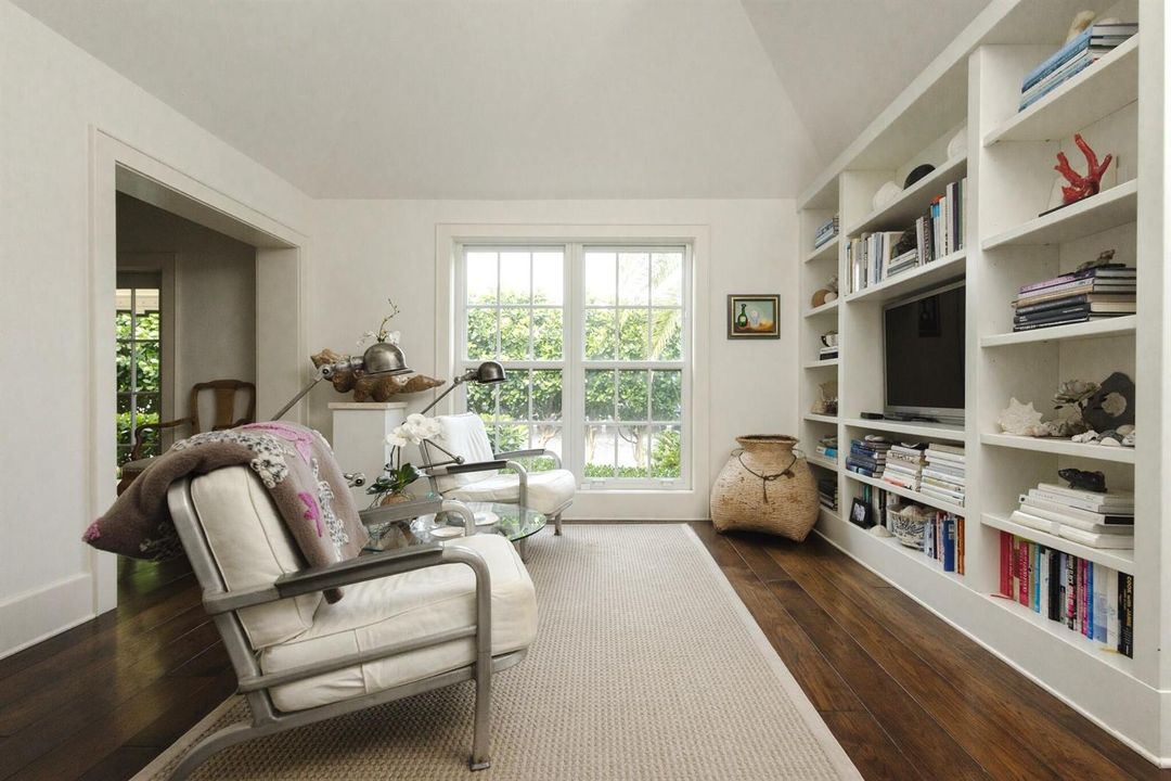 NorthMaisonette22 Sitting Room