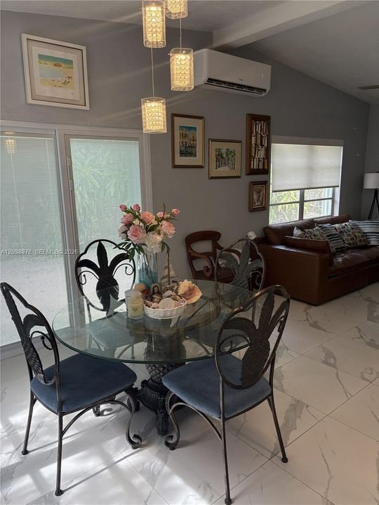 En Venta: $630,000 (1 camas, 1 baños, 750 Pies cuadrados)