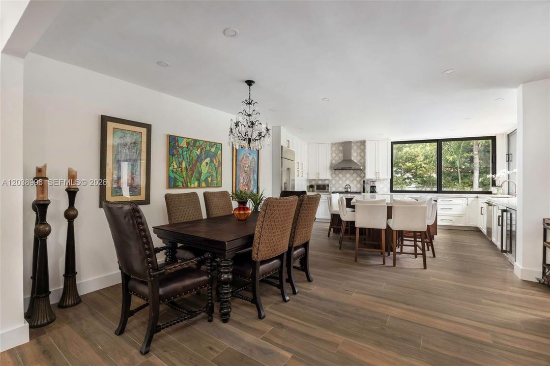 En Venta: $4,150,000 (4 camas, 3 baños, 3031 Pies cuadrados)