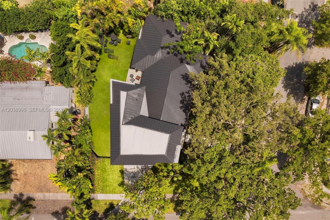 En Venta: $4,150,000 (4 camas, 3 baños, 3031 Pies cuadrados)