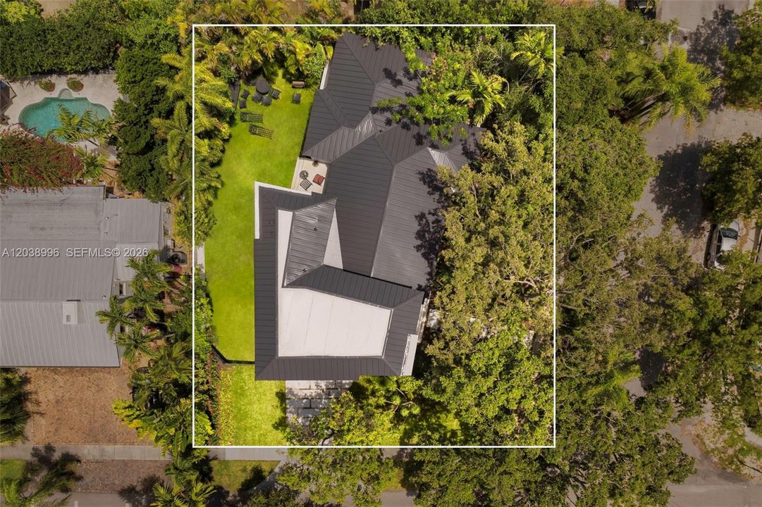 En Venta: $4,150,000 (4 camas, 3 baños, 3031 Pies cuadrados)