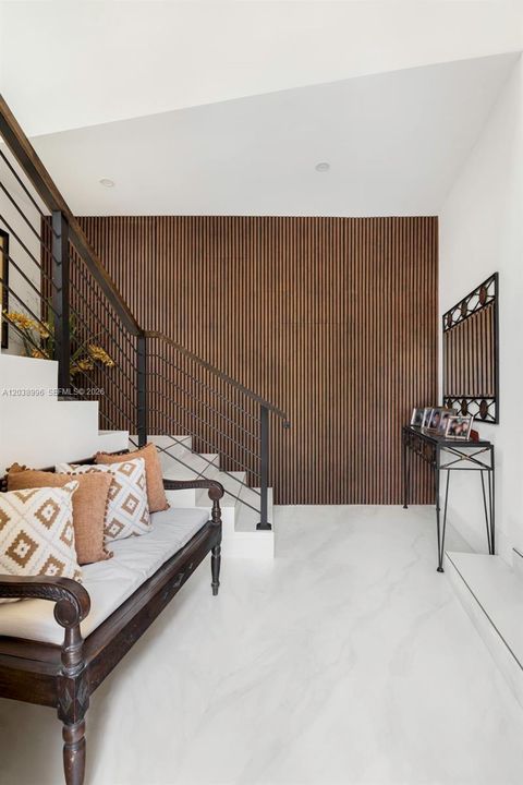 En Venta: $4,150,000 (4 camas, 3 baños, 3031 Pies cuadrados)