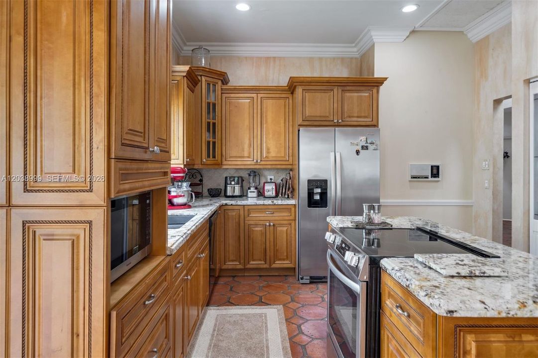 В аренду: $3,500 (2 спален, 2 ванн, 1831 Квадратных фут)