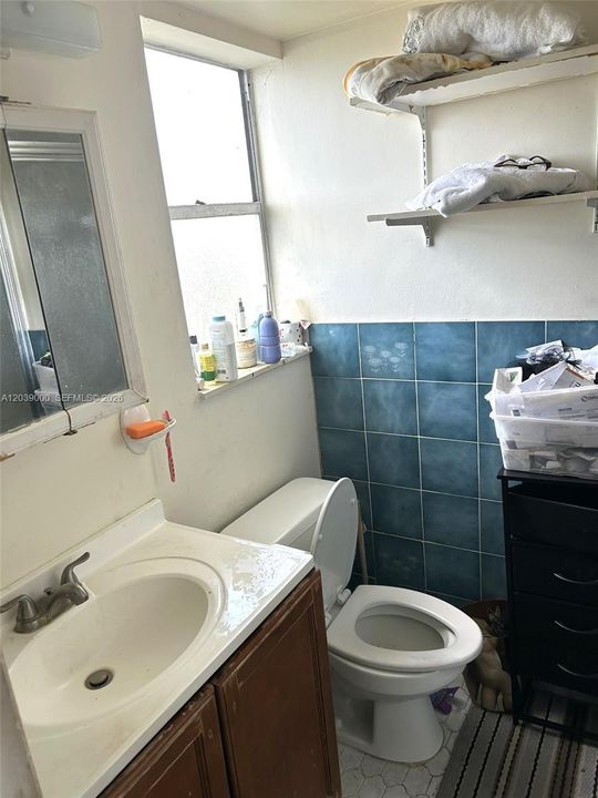 For Sale: $145,000 (2 beds, 2 baths, 1046 Square Feet)