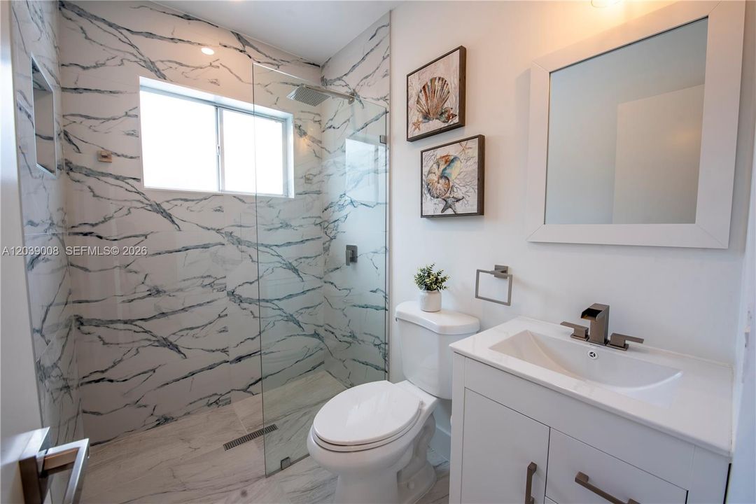 For Rent: $5,200 (3 beds, 2 baths, 1599 Square Feet)