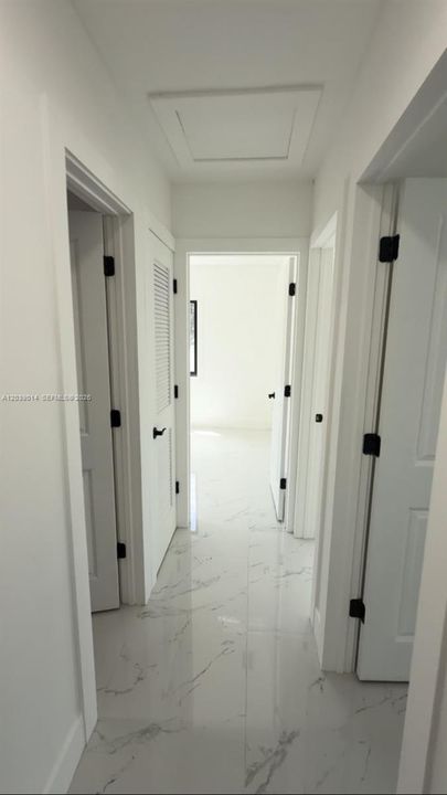 En Renta: $3,300 (3 camas, 2 baños, 864 Pies cuadrados)