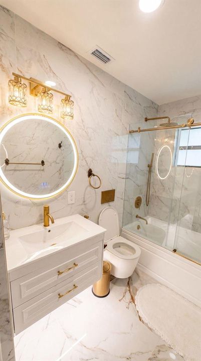 2nd Bathroom