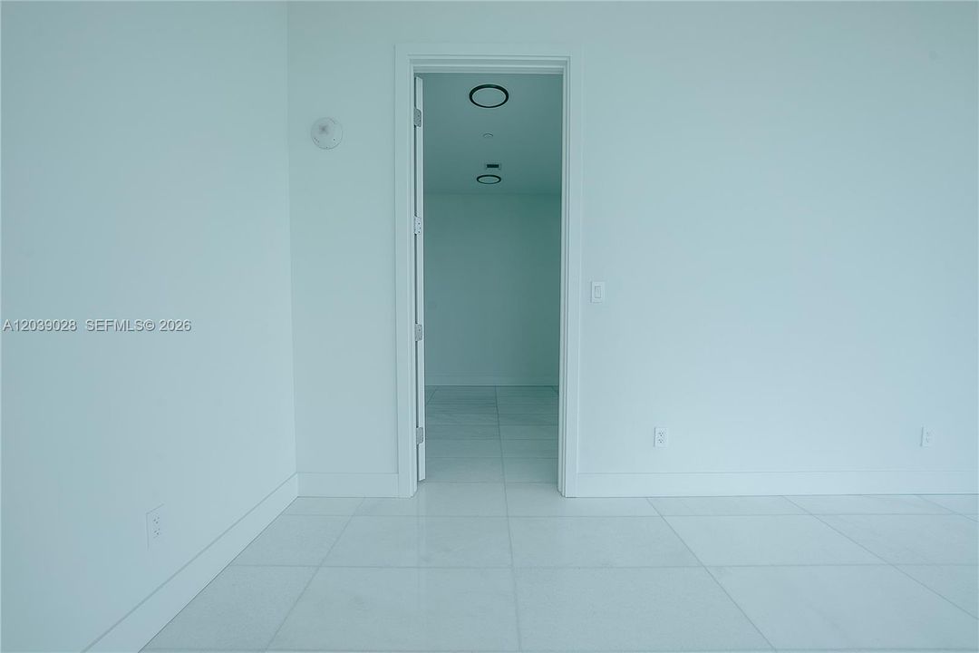 На продажу: $4,210,000 (3 спален, 3 ванн, 1946 Квадратных фут)