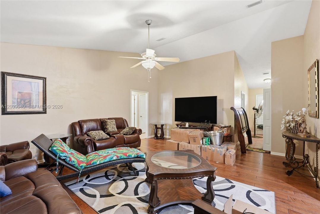 For Sale: $1,300,000 (4 beds, 2 baths, 2178 Square Feet)